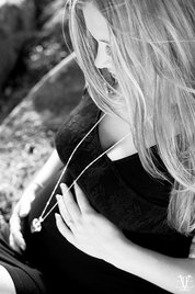 Gravidbilder av Fotograf Evelina Eklund Hassel i Jönköping