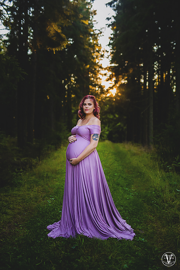 Gravidfotografering med gravidfotograf Evelina Eklund Hassel